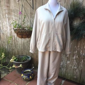 CLOSET CLEAR OUT Vtg Pant Suit